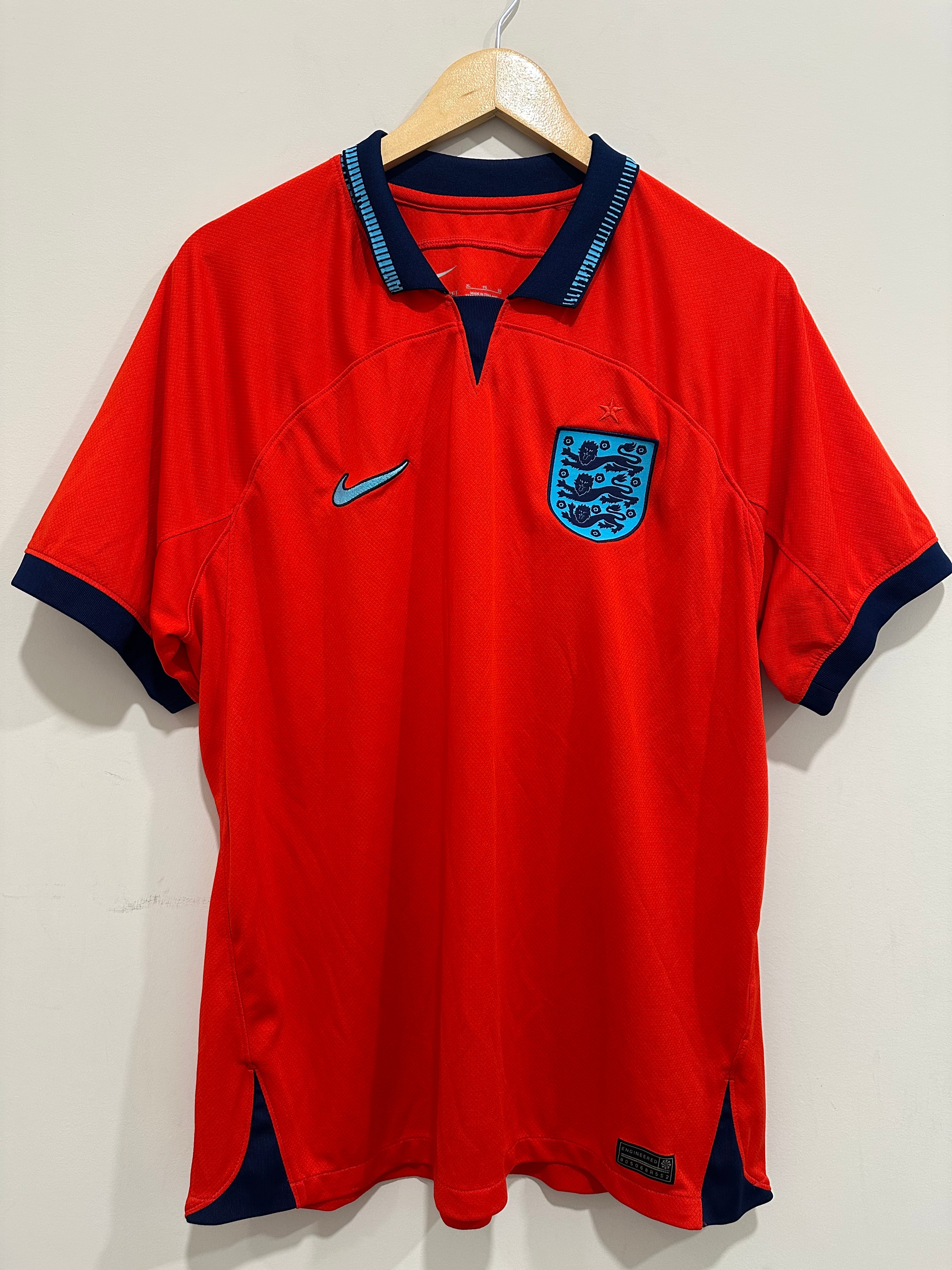 England 2022-23 Away Soccer Jersey (XL)