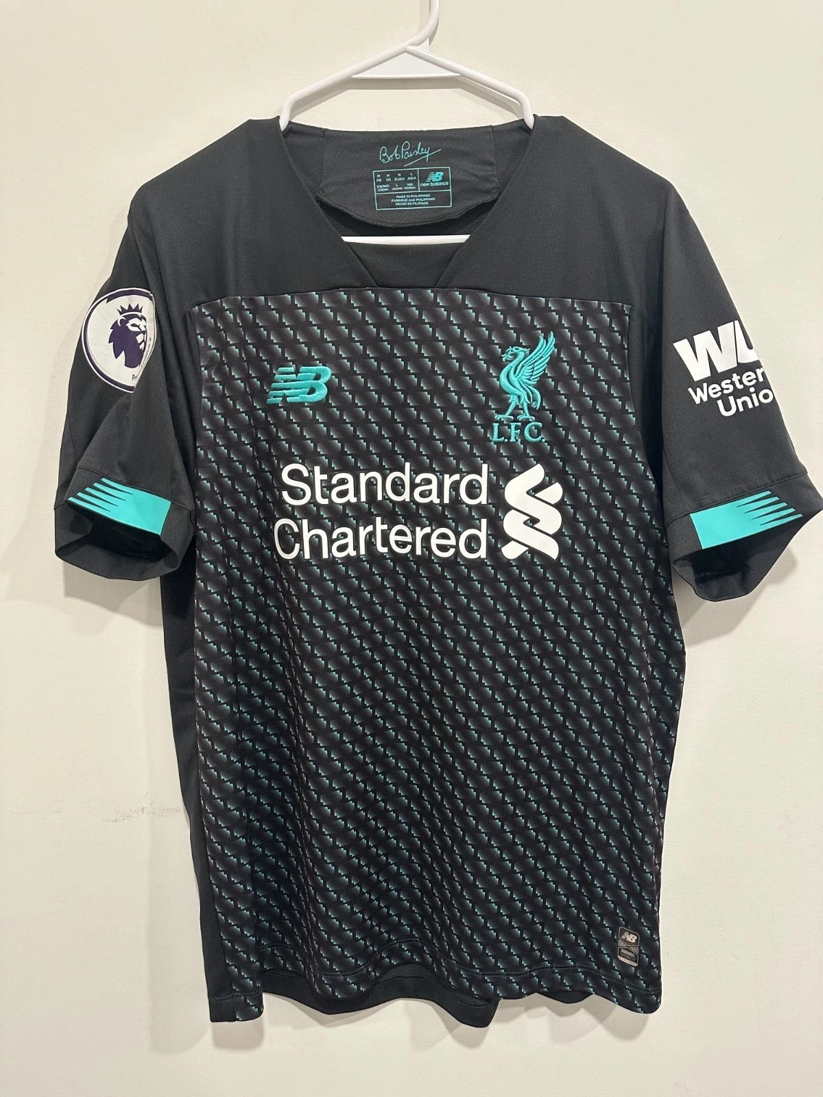 Liverpool 2019-20 Third Soccer Jersey (M)