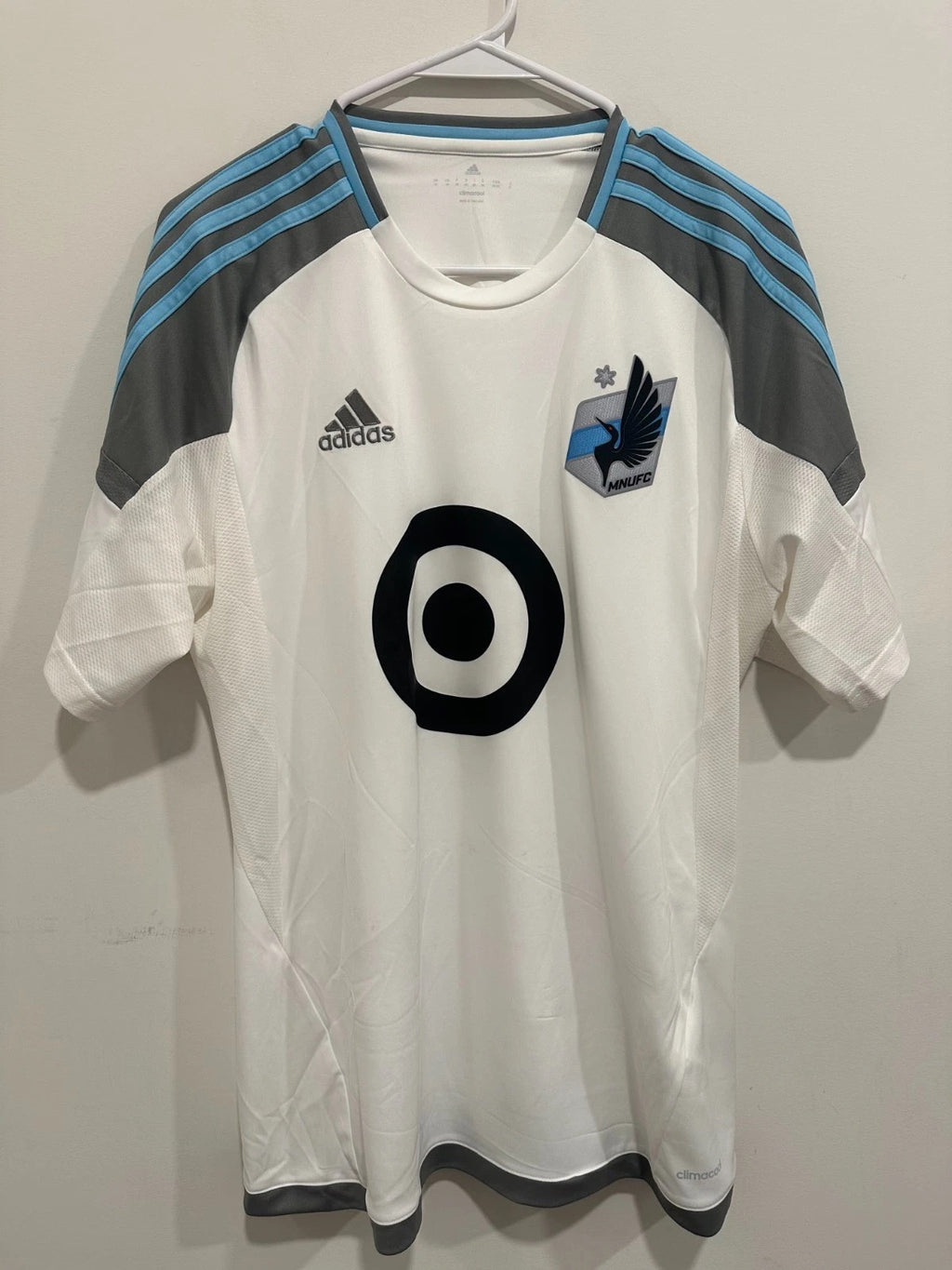 Minnesota United 2017 Away Soccer Jersey (M)