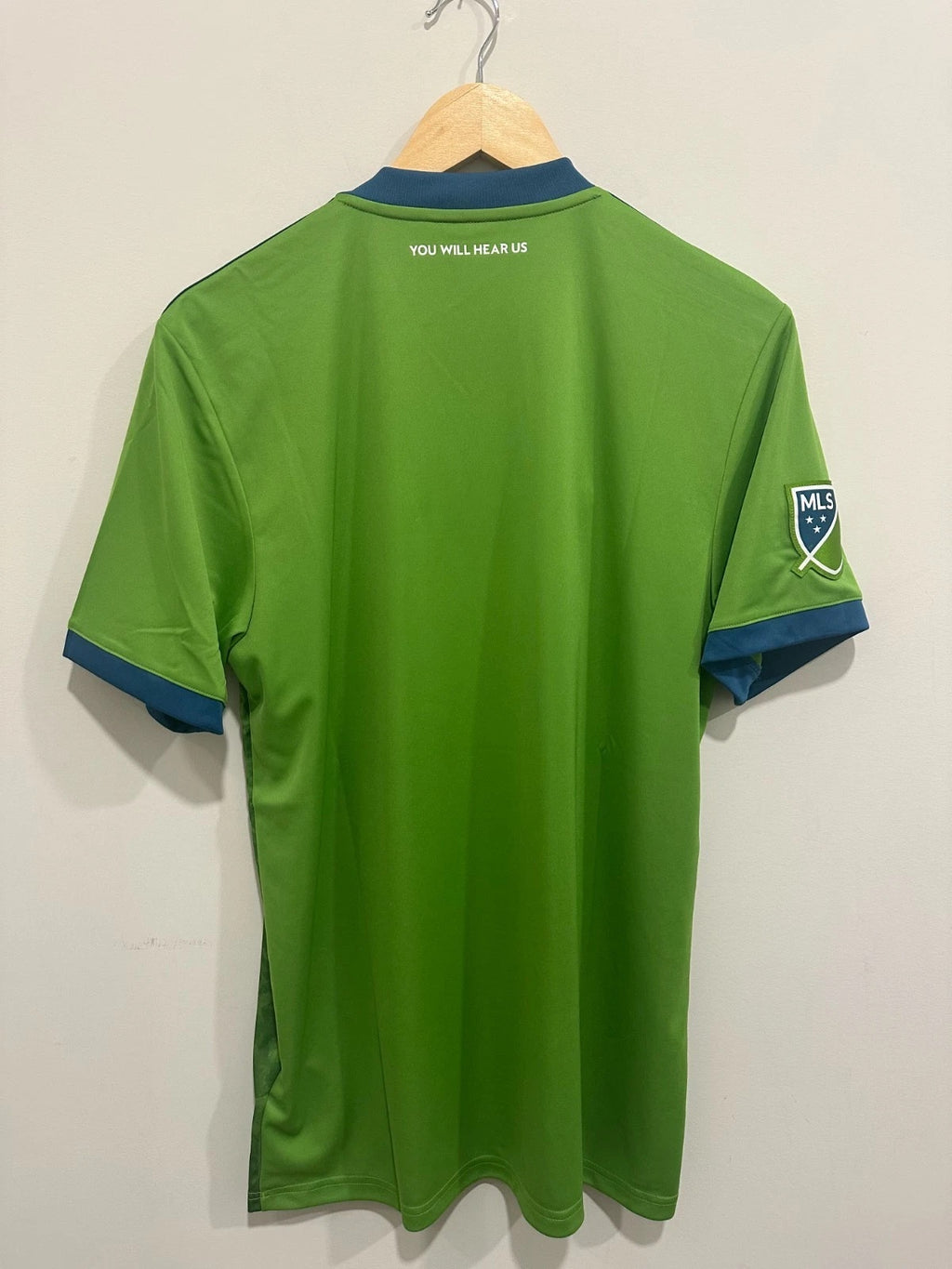 Seattle Sounders 2018 Home Soccer Jersey (M) NWT