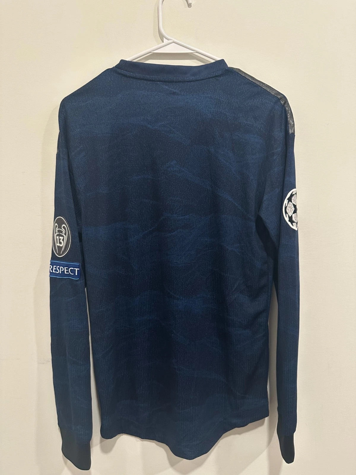 Real Madrid 2019-20 Away Long Sleeve Soccer Jersey Authentic Version (XS)