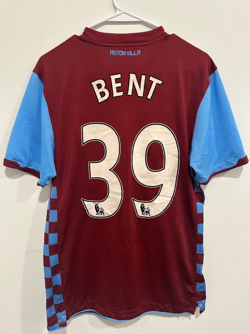 Aston Villa 2010-11 Home Soccer Jersey Bent #39 (M)