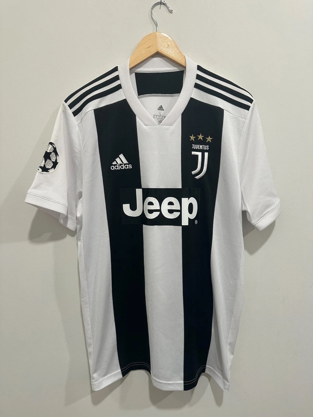 Juventus 2018-19 Home Soccer Jersey Ronaldo #7 (L)