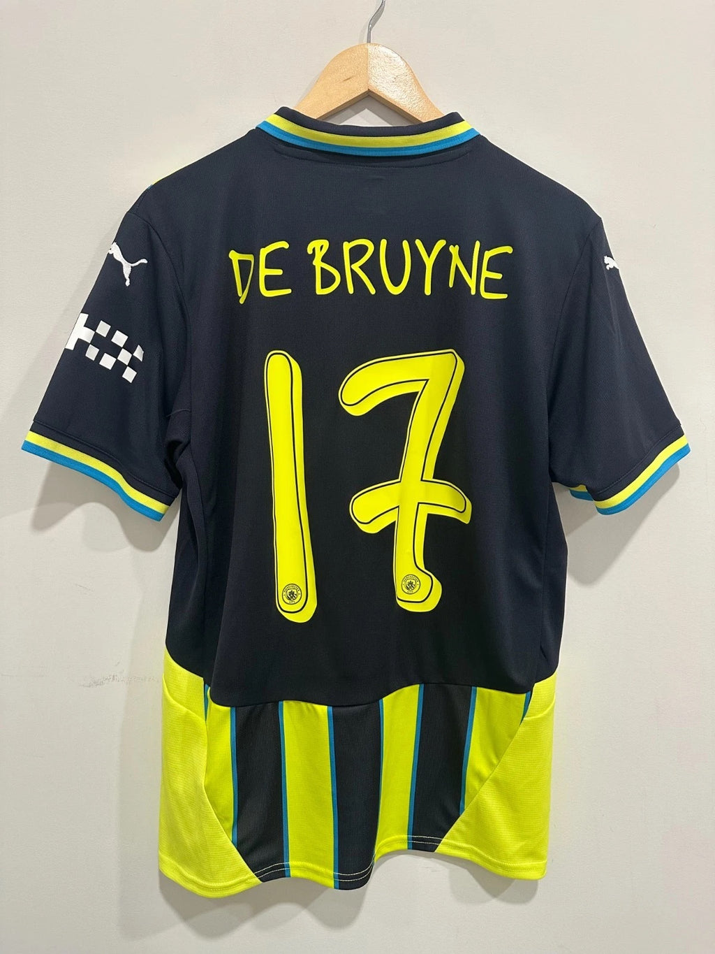 Manchester City 2024-25 Away Soccer Jersey De Bruyne #17 Authentic Version (M) NWT