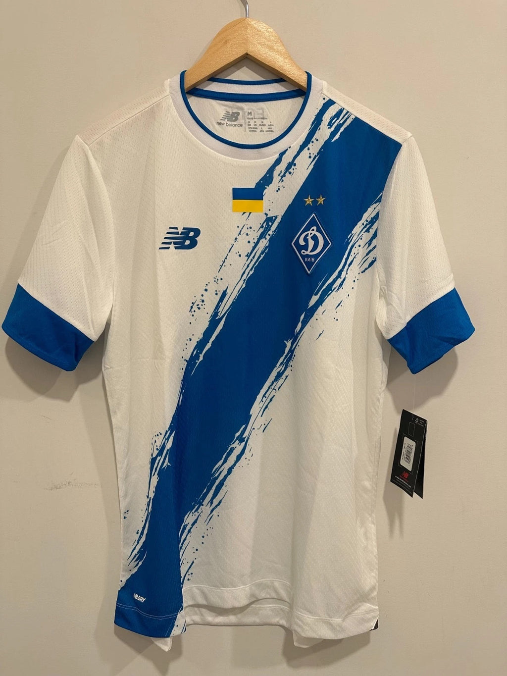 Dynamo Kyiv 2022-23 Home Soccer Jersey (M) NWT