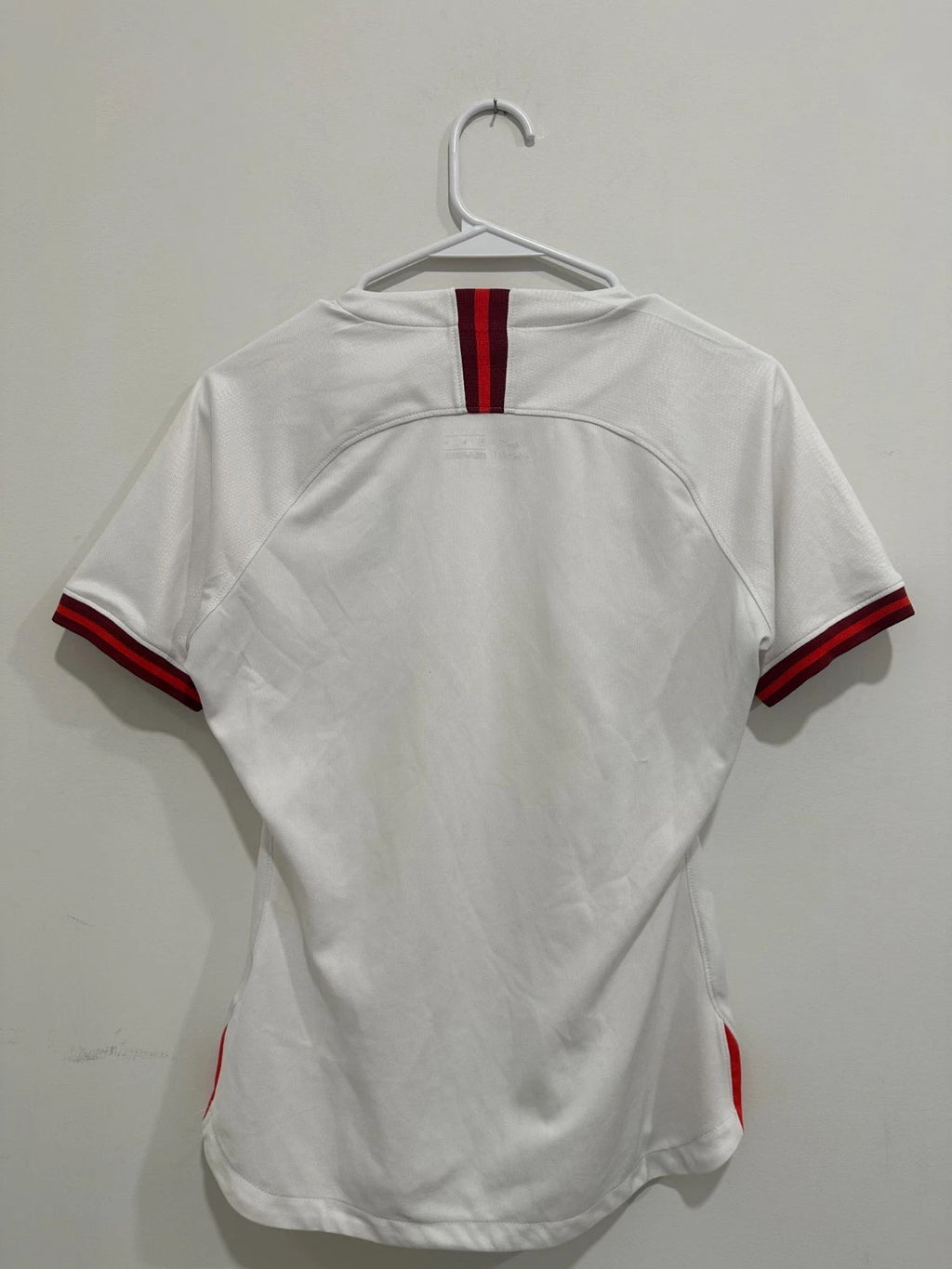 England Women's 2019-20 Home Soccer Jersey (Men's M)