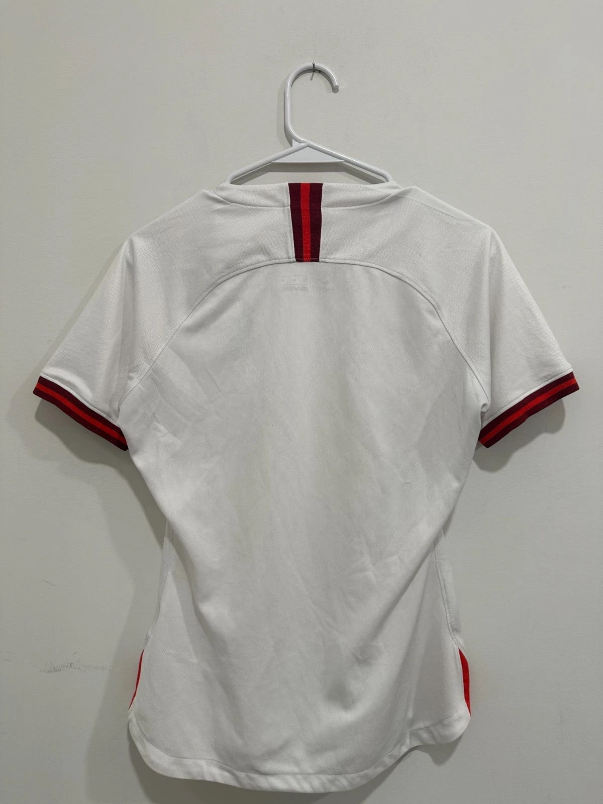 England Women's 2019-20 Home Soccer Jersey (Men's M)